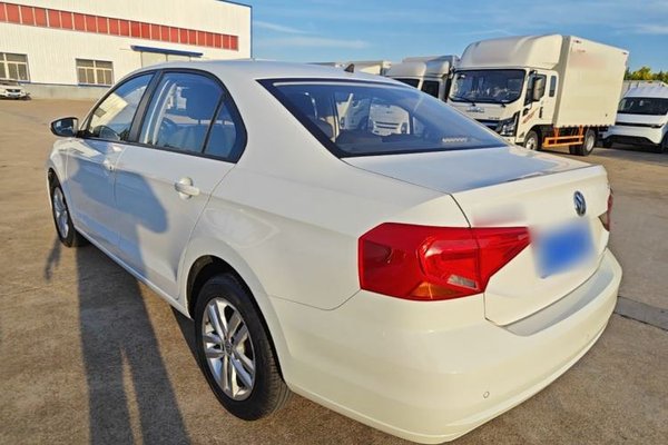Volkswagen Jetta 2019, 5100 км, за 6266 USD