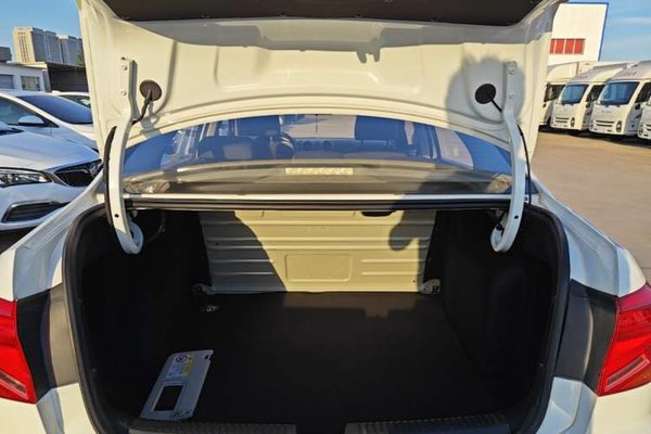 Volkswagen Jetta 2019, 5100 км, за 6266 USD - фото 22