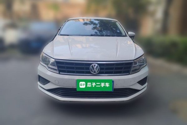 Volkswagen Jetta 2019, 57700 км, за 5728 USD