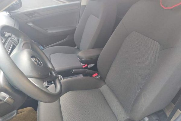 Volkswagen Jetta 2019, 57700 км, за 5728 USD - фото 16