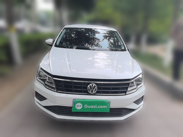 Volkswagen Jetta 2019, 58000 км, за 6232 USD