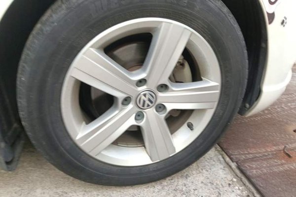 Volkswagen Lamando 2015, 123000 км, за 5360 USD - фото 8