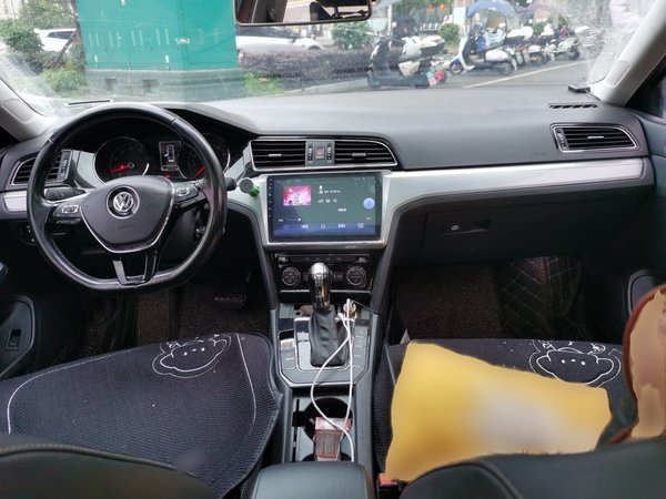 Volkswagen Lamando 2017, 87600 км, за 8996 USD - фото 18