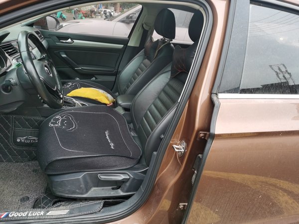 Volkswagen Lamando 2017, 87600 км, за 8996 USD - фото 14
