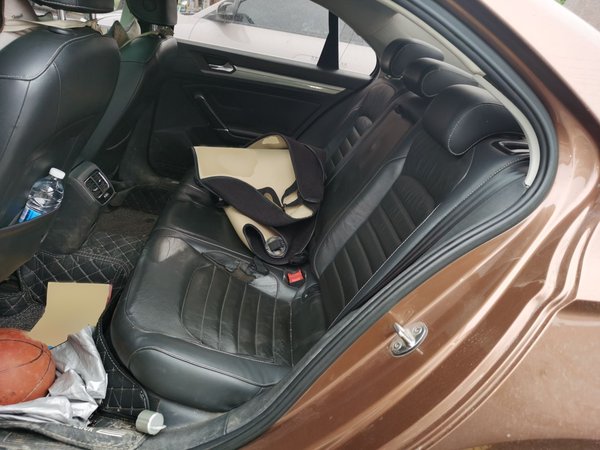 Volkswagen Lamando 2017, 87600 км, за 8996 USD - фото 20