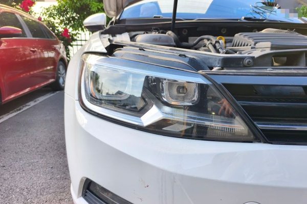Volkswagen Lamando 2017, 101700 км, за 6464 USD - фото 7