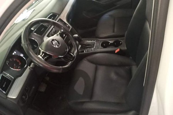 Volkswagen Lamando 2017, 109300 км, за 8572 USD - фото 17