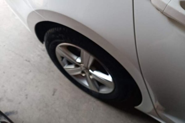Volkswagen Lamando 2017, 109300 км, за 8572 USD - фото 11