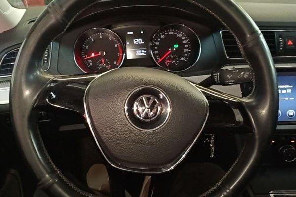 Volkswagen Lamando 2017, 109300 км, за 8572 USD - фото 13