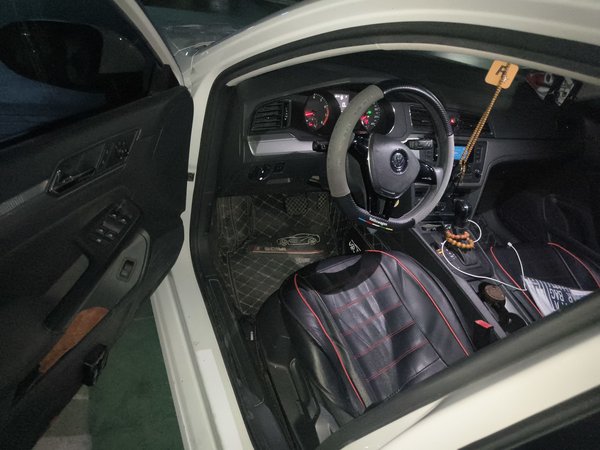 Volkswagen Lamando 2017, 115200 км, за 7838 USD - фото 20