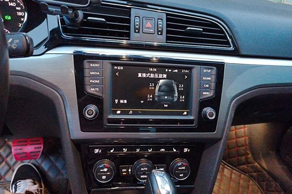 Volkswagen Lamando 2017, 121000 км, за 7923 USD - фото 14