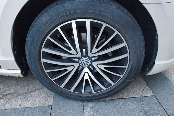 Volkswagen Lamando 2017, 121000 км, за 7923 USD - фото 8
