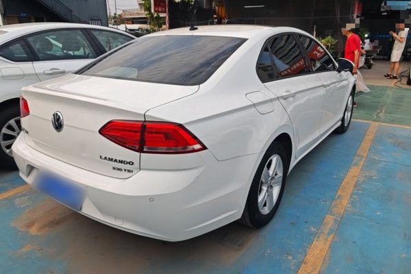 Volkswagen Lamando 2017, 52500 км, за 8816 USD - фото 6