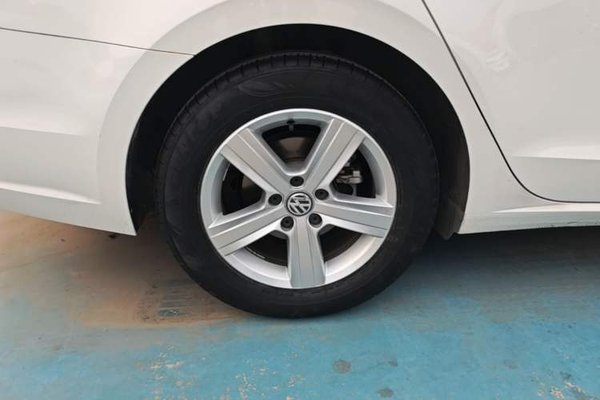 Volkswagen Lamando 2017, 52500 км, за 8816 USD - фото 11