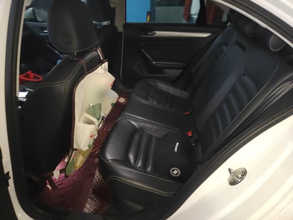 Volkswagen Lamando 2017, 88100 км, за 10032 USD - фото 13