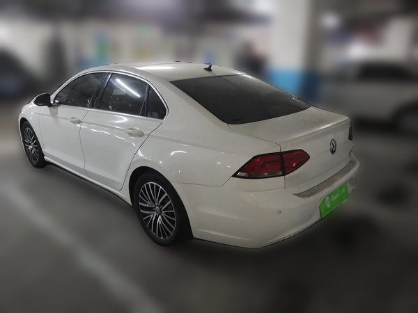 Volkswagen Lamando 2017, 88100 км, за 10032 USD - фото 6