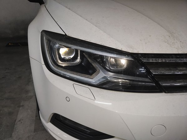 Volkswagen Lamando 2017, 88100 км, за 10032 USD - фото 8