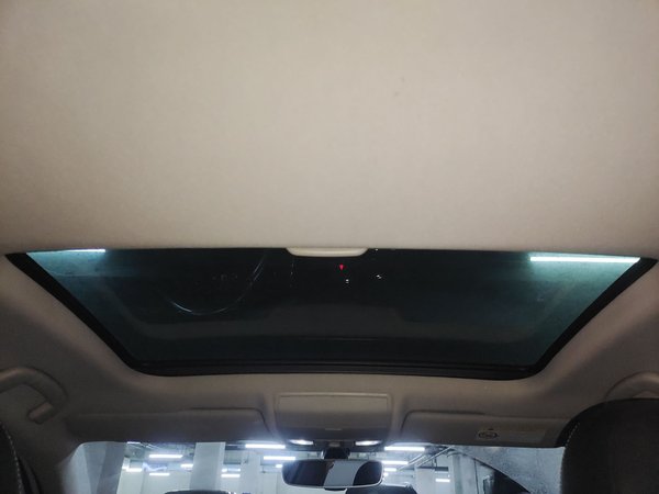 Volkswagen Lamando 2017, 88100 км, за 10032 USD - фото 20