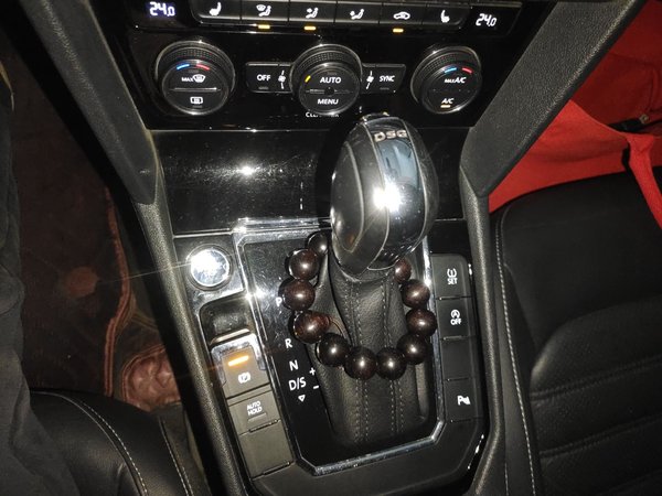 Volkswagen Lamando 2017, 88100 км, за 10032 USD - фото 19