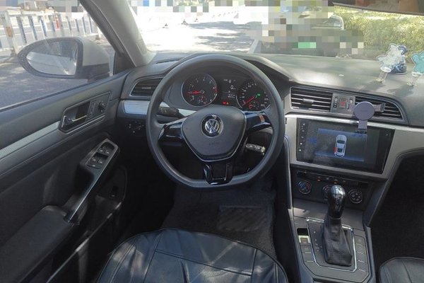 Volkswagen Lamando 2017, 89500 км, за 8151 USD - фото 9