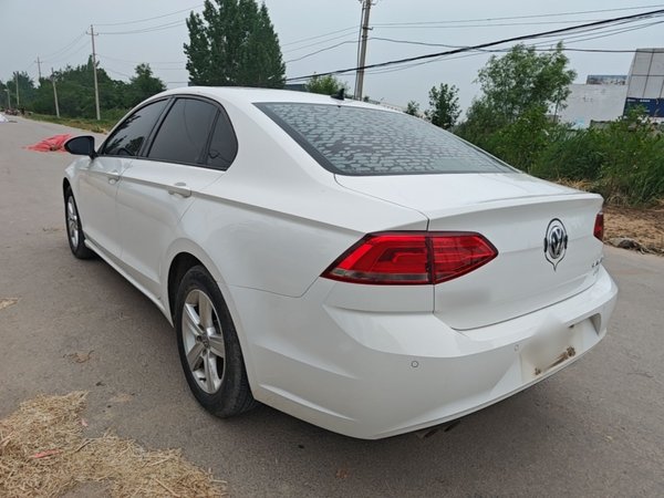 Volkswagen Lamando 2018, 100700 км, за 8835 USD