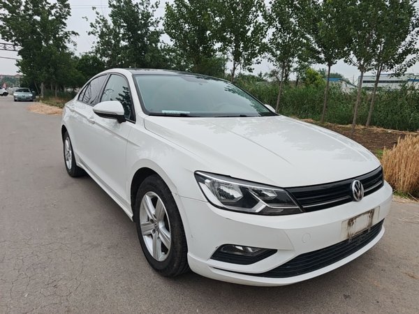 Volkswagen Lamando 2018, 100700 км, за 8835 USD