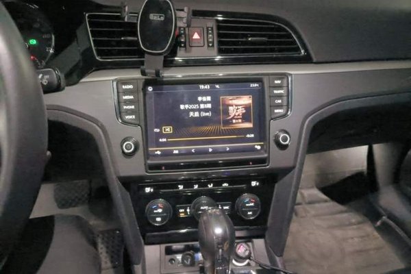 Volkswagen Lamando 2018, 172300 км, за 8012 USD - фото 10
