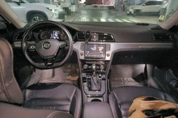 Volkswagen Lamando 2018, 172300 км, за 8012 USD - фото 6