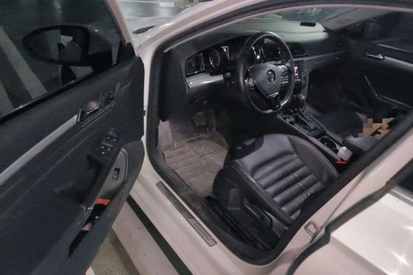 Volkswagen Lamando 2018, 172300 км, за 8012 USD - фото 13