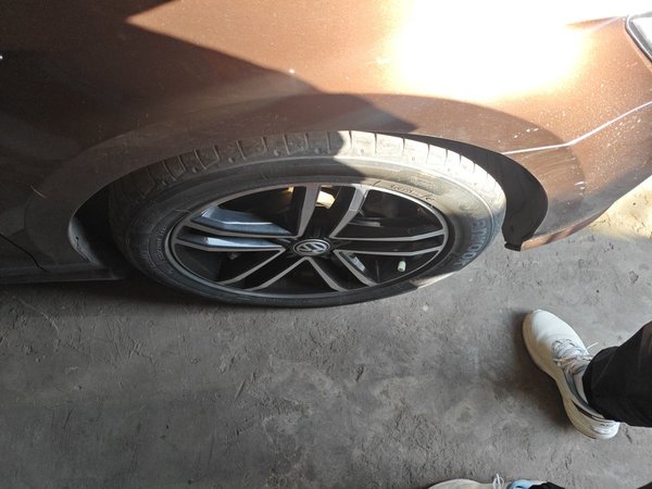 Volkswagen Lamando 2019, 51100 км, за 9155 USD - фото 8