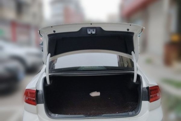 Volkswagen Lamando 2019, 109400 км, за 7678 USD - фото 7