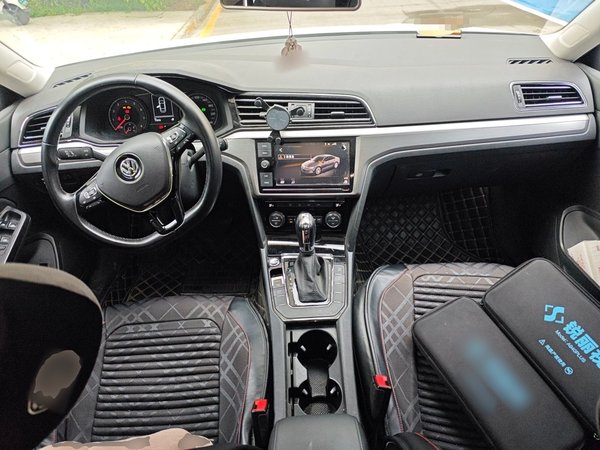 Volkswagen Lamando 2019, 55800 км, за 9429 USD - фото 10