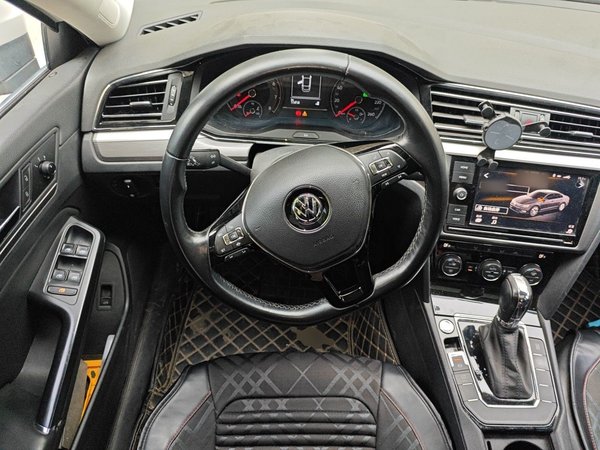 Volkswagen Lamando 2019, 55800 км, за 9429 USD - фото 11
