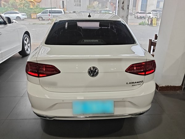 Volkswagen Lamando 2019, 78800 км, за 10968 USD
