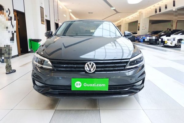 Volkswagen Lamando 2021, 51300 км, за 11800 USD