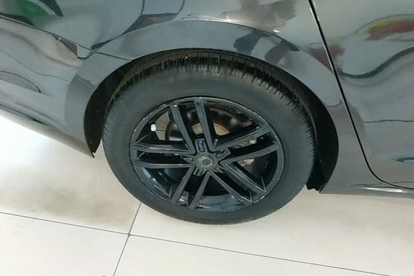Volkswagen Lamando 2021, 51300 км, за 11800 USD - фото 11