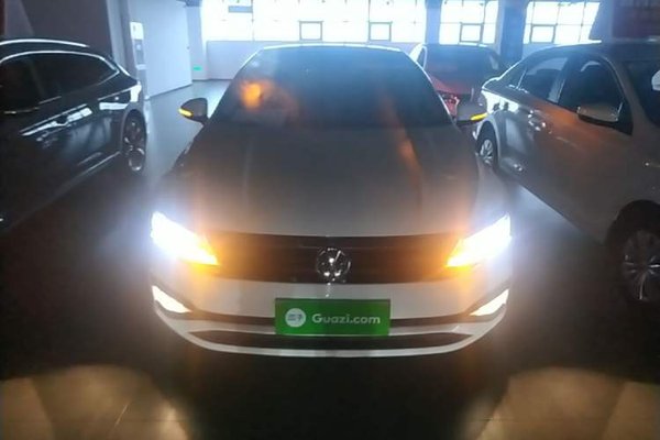 Volkswagen Lamando 2021, 47100 км, за 12593 USD