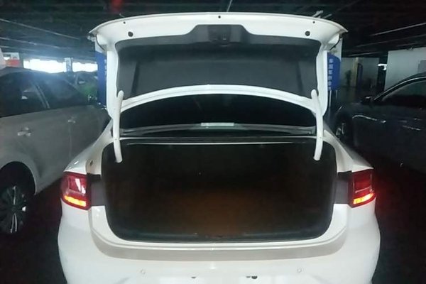 Volkswagen Lamando 2021, 47100 км, за 12593 USD - фото 22