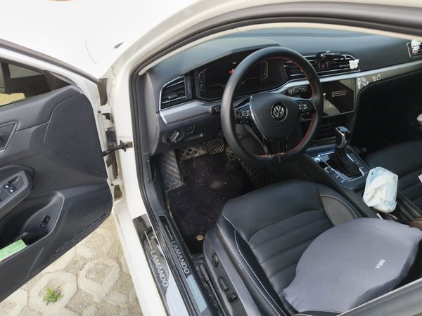 Volkswagen Lamando 2021, 53200 км, за 12439 USD - фото 17