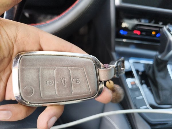 Volkswagen Lamando 2021, 53200 км, за 12439 USD - фото 9