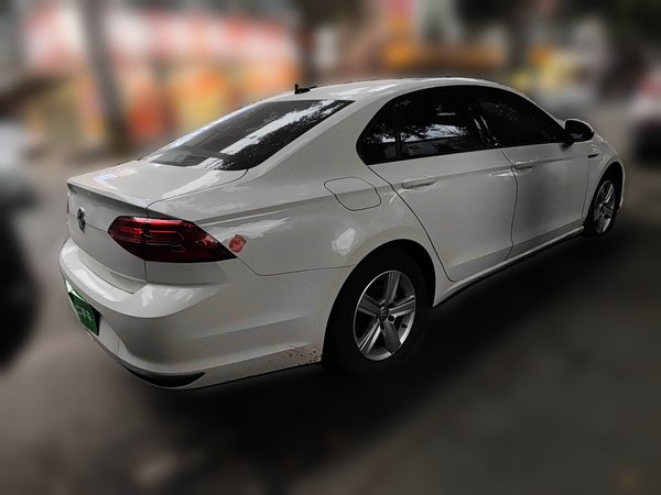 Volkswagen Lamando 2021, 75400 км, за 10630 USD