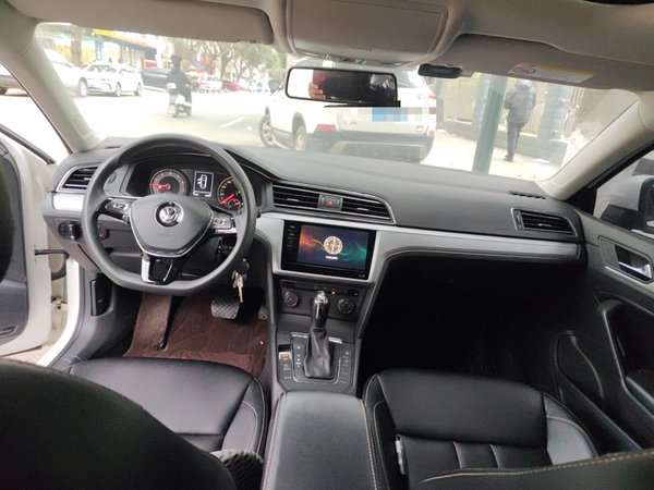 Volkswagen Lamando 2021, 75400 км, за 10630 USD - фото 18