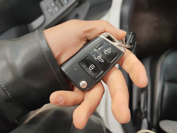 Volkswagen Lamando 2021, 75400 км, за 10630 USD - фото 19