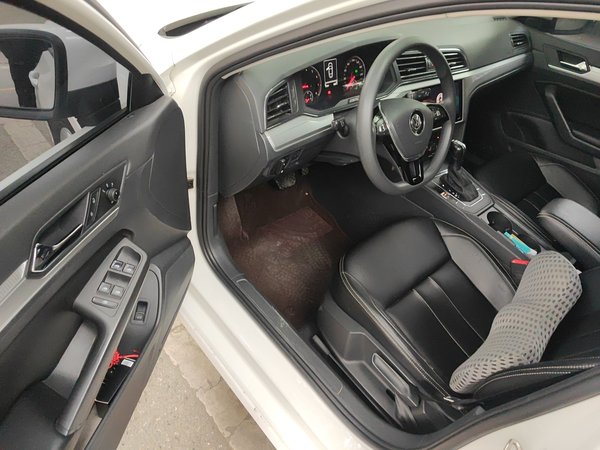 Volkswagen Lamando 2021, 75400 км, за 10630 USD - фото 10