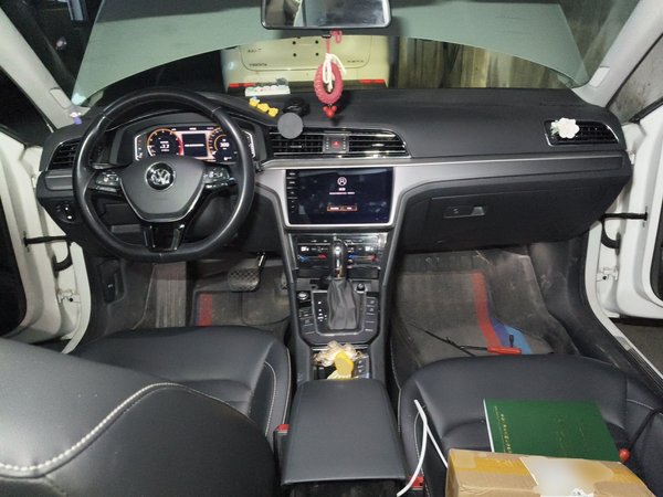 Volkswagen Lamando 2021, 97100 км, за 11080 USD - фото 19