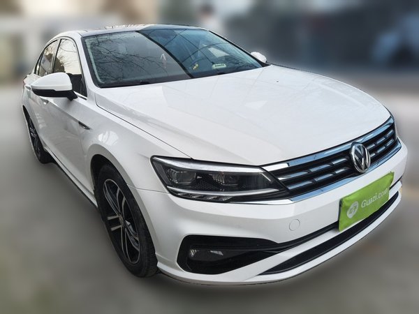 Volkswagen Lamando 2021, 97100 км, за 11080 USD