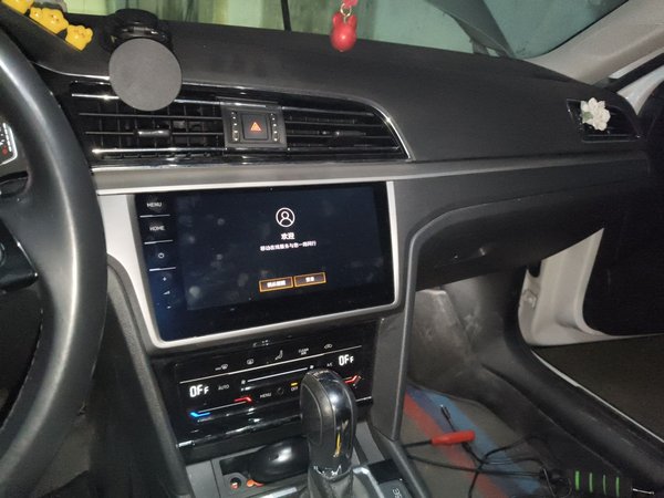 Volkswagen Lamando 2021, 97100 км, за 11080 USD - фото 9