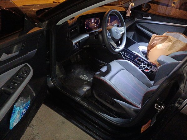 Volkswagen Lamando 2022, 19600 км, за 13751 USD - фото 13