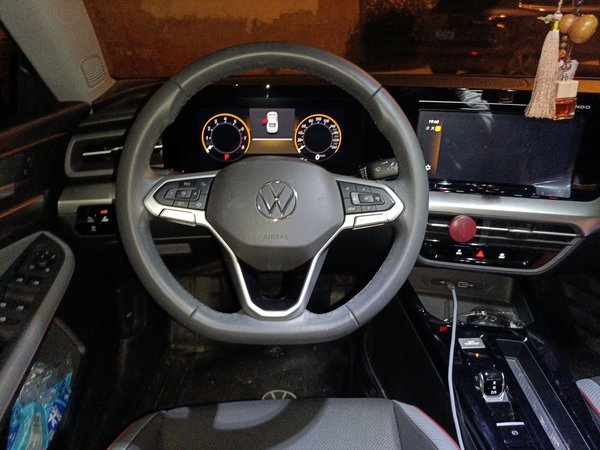 Volkswagen Lamando 2022, 19600 км, за 13751 USD - фото 14