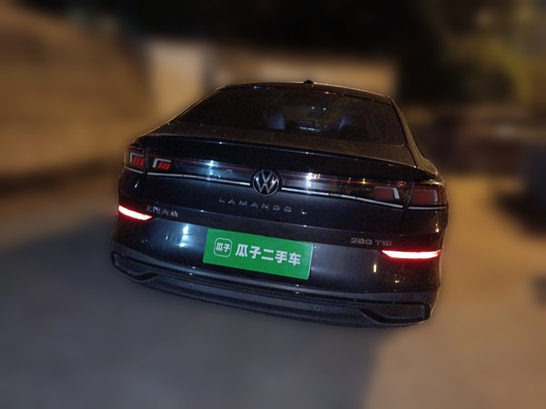 Volkswagen Lamando 2022, 19600 км, за 13751 USD